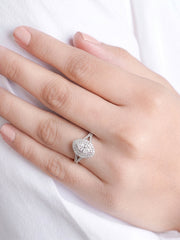 Arista Solitaire Ring