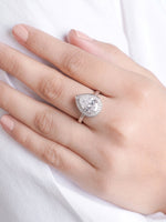Calyra Solitaire Ring