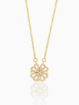 Shiny Clover Necklace